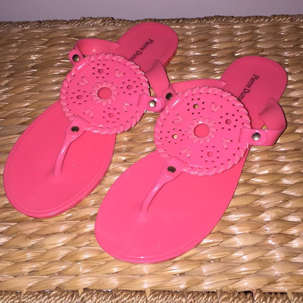 Pierre Dumas jelly medallion sandal